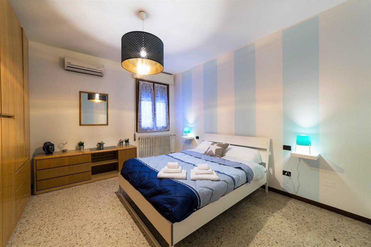 Isa Sirmione Apartments Bagian luar foto