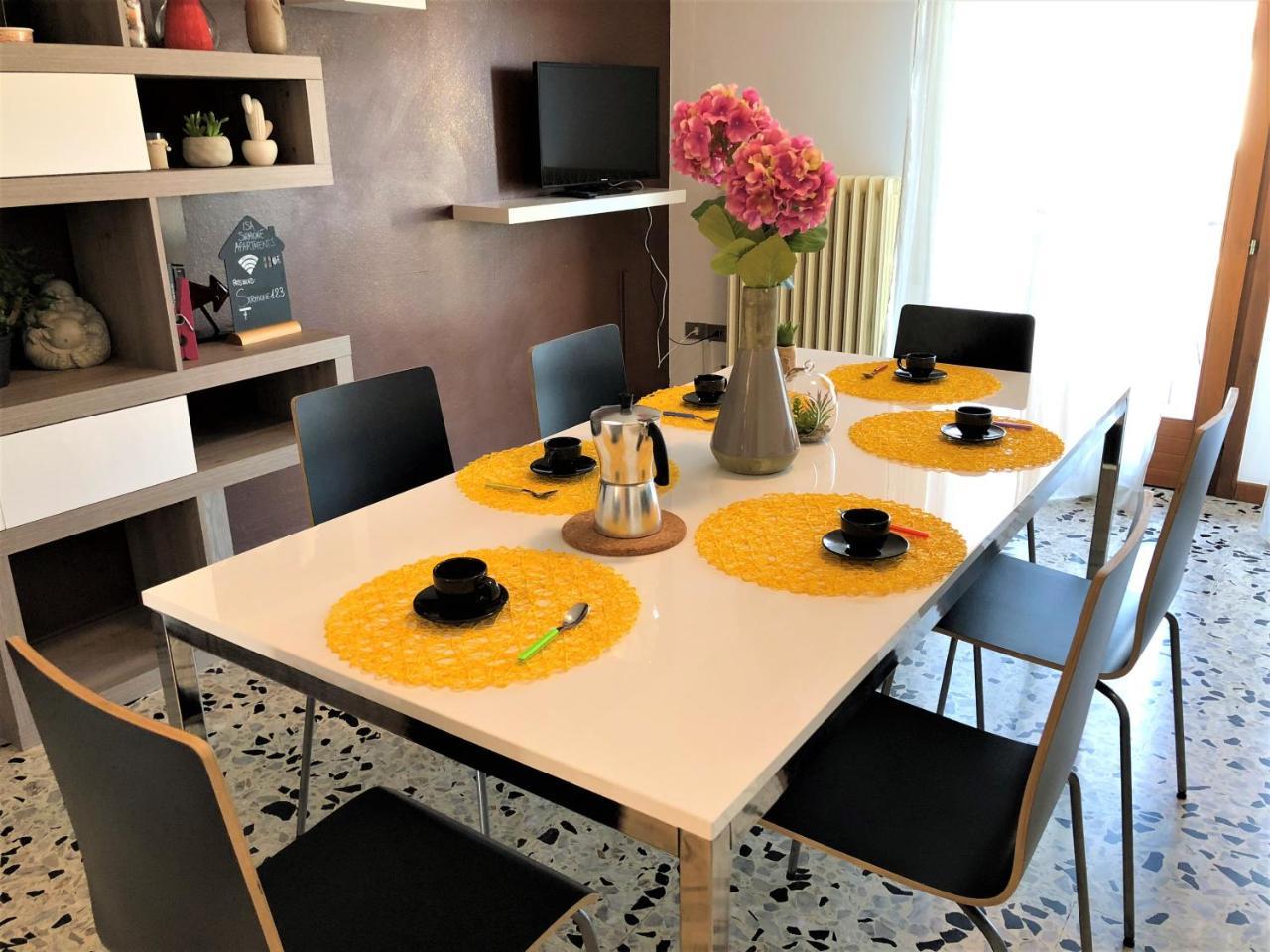 Isa Sirmione Apartments Bagian luar foto