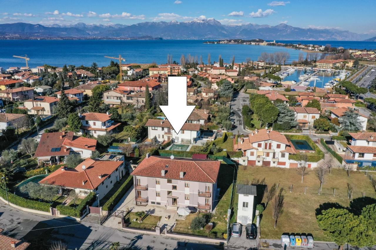 Isa Sirmione Apartments Bagian luar foto