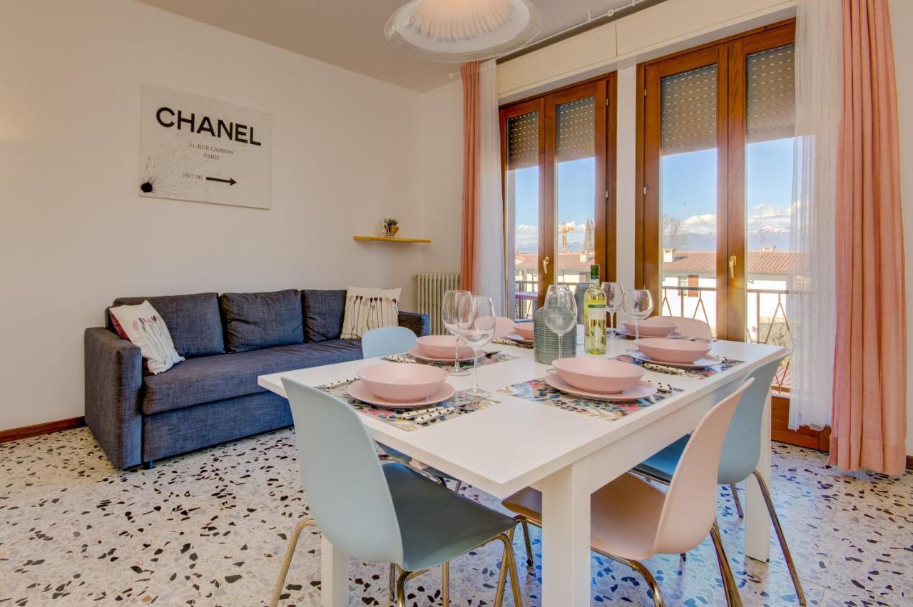 Isa Sirmione Apartments Bagian luar foto